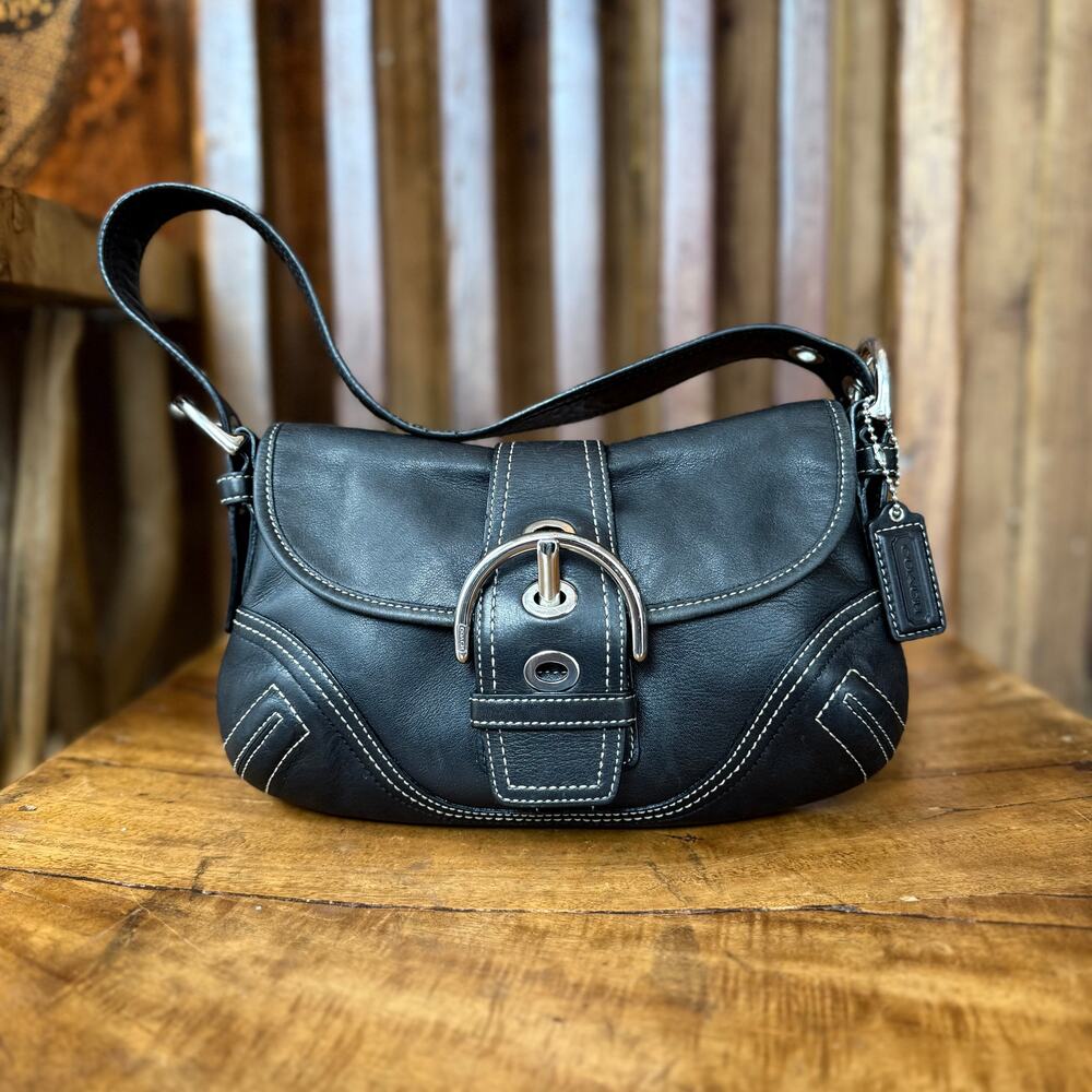 Coach Soho Black Leather Buckle Flap Shoulder Bag Contrast Stitch Y2K F10188